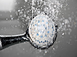 Showers Edmonton Aqua Bath